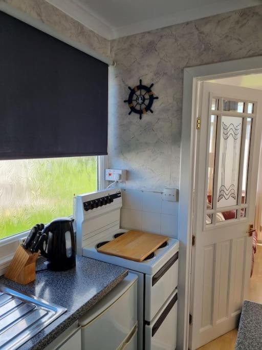 Charming 2 Bedroom Holiday Chalet Withernsea Exterior photo